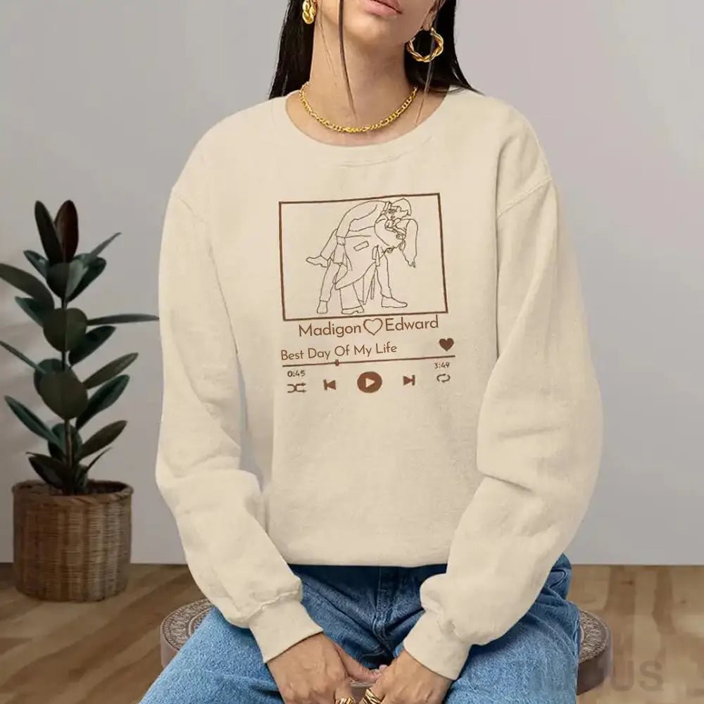 Camisa Personalizada com Base em Foto Pessoal e Música Favorita | Transforme Sua Foto em Amor Bordado
